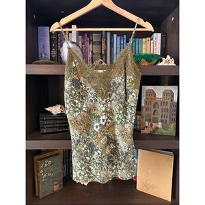 NWOT Gold Hawk Green Floral Cami Tank Top Size Small